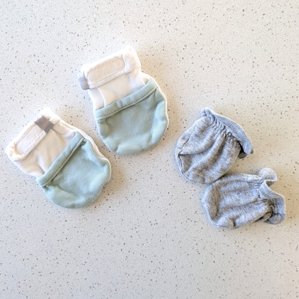 Set Of 2 Newborn (0-3 Months) No scratch Baby Mittens White, Sage Green, Gray